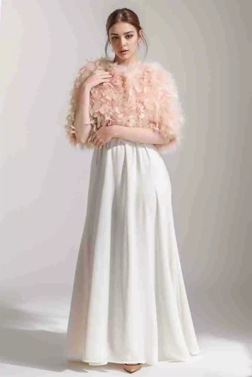 Women's half-sleeved jackets, cropped tops, turkey feather knitted coats, real feather clothing factory, wholesale available, customizable