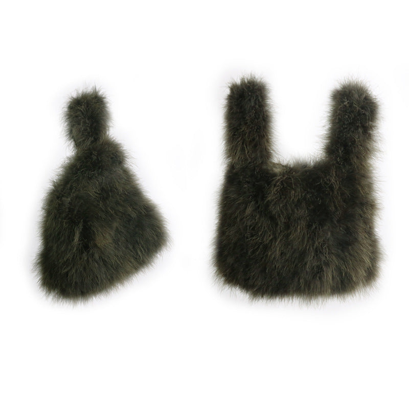 Vest bag, feather bag, handmade bag, soft bag, plush bag, fur bag, can be wholesaled