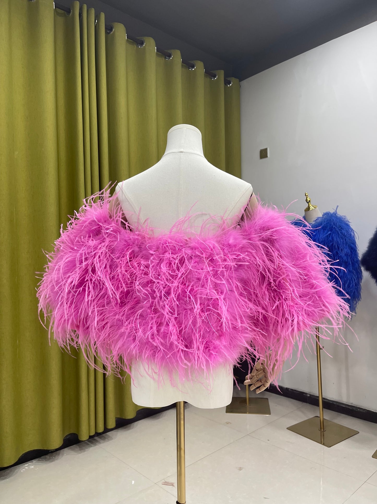 Off-shoulder tops, half sleeves, short sleeve tops, elastic bra, tube tops, sexy, summer, ladies, banquet, ostrich feather coat, handmade, clothing factory, wholesale, custom sizes available