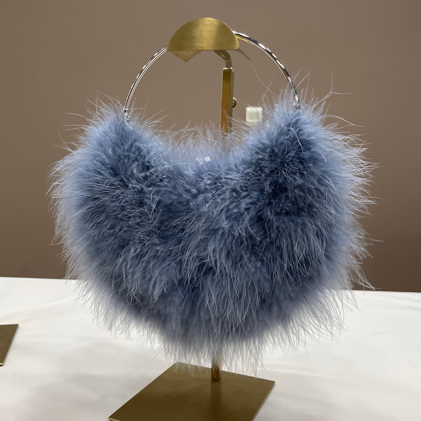 Women's bags turkey feather hand-woven handbags silver bracelet bag crescent bag mobile phone bag multiple colors small bag can be wholesale