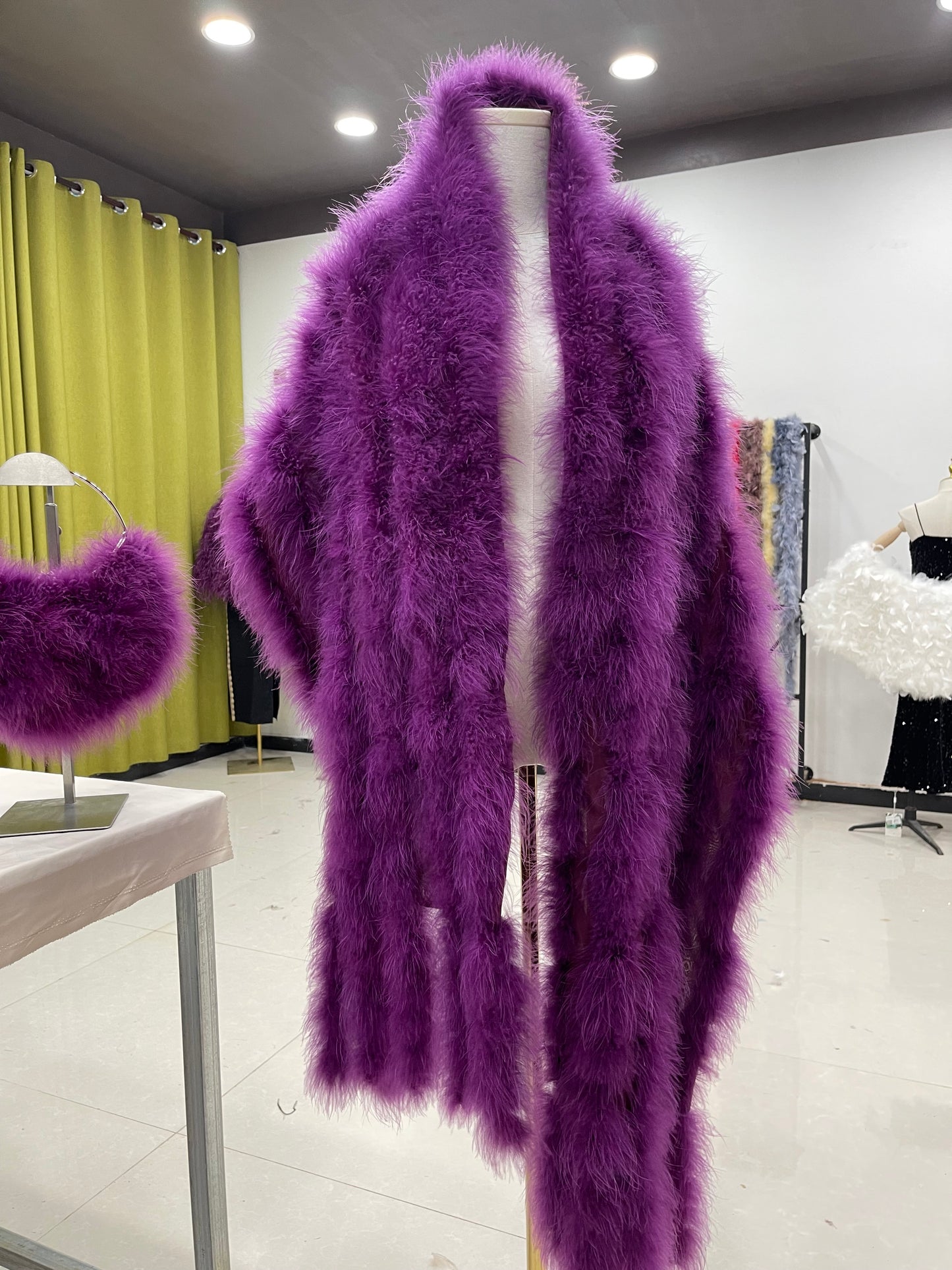 Women's shawls, extended shawls, women's neck scarves, scarves, made of turkey feathers, hand-woven, can be worn in all seasons, dress shawls, banquet shawls, clothing factories that can wholesale