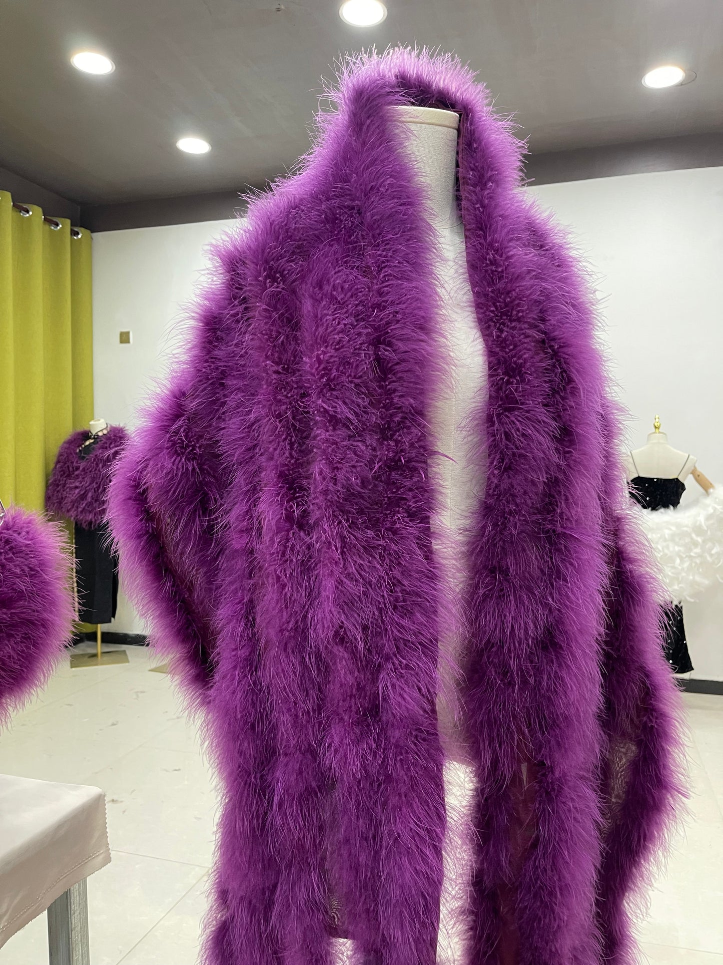 Women's shawls, extended shawls, women's neck scarves, scarves, made of turkey feathers, hand-woven, can be worn in all seasons, dress shawls, banquet shawls, clothing factories that can wholesale