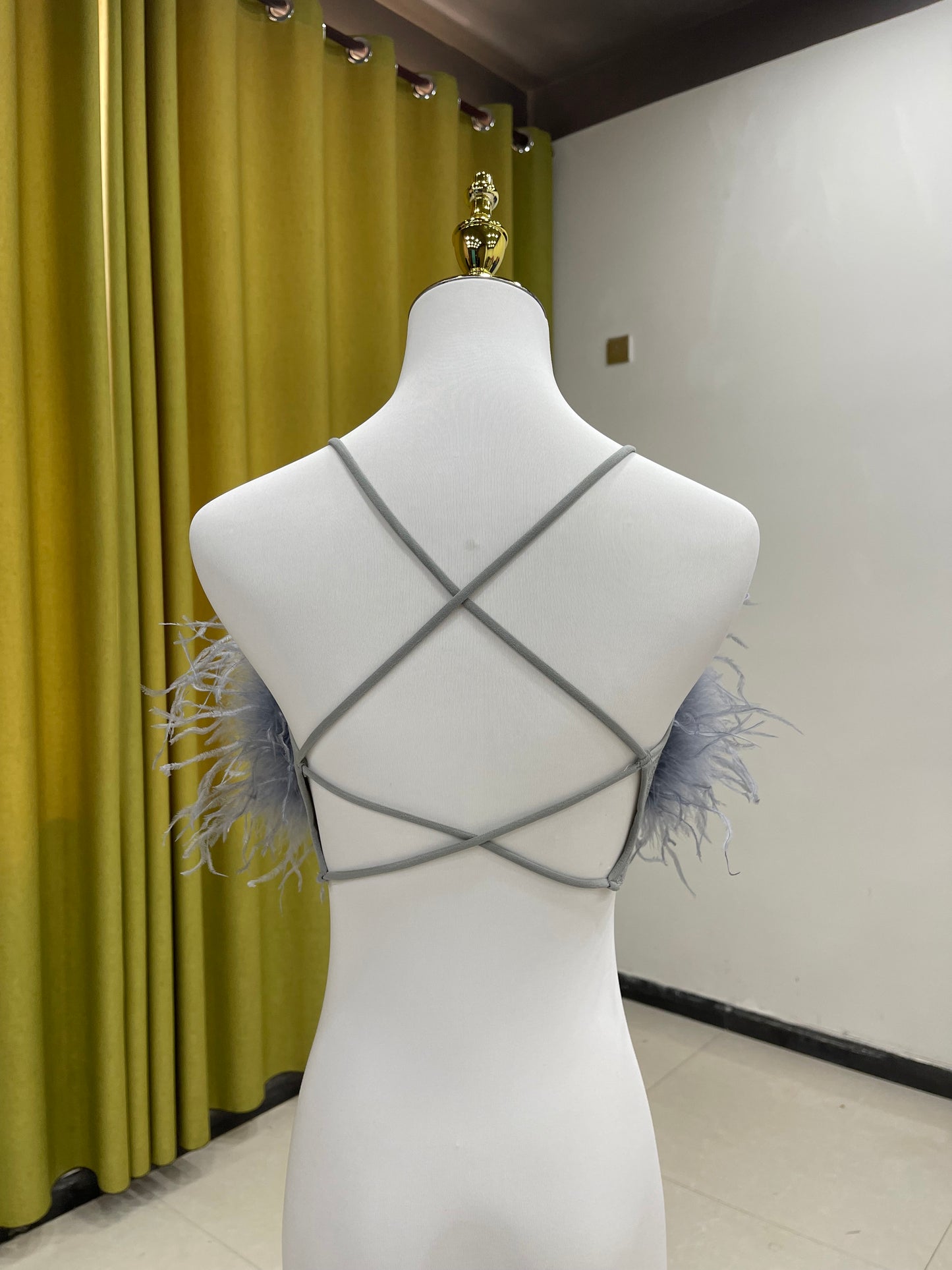 Ostrich feather bra, ostrich feather vest, ostrich feather chest wrap, backless sexy bra, women's beautiful back bra, outer wear bra vest, wholesale, clothing factory