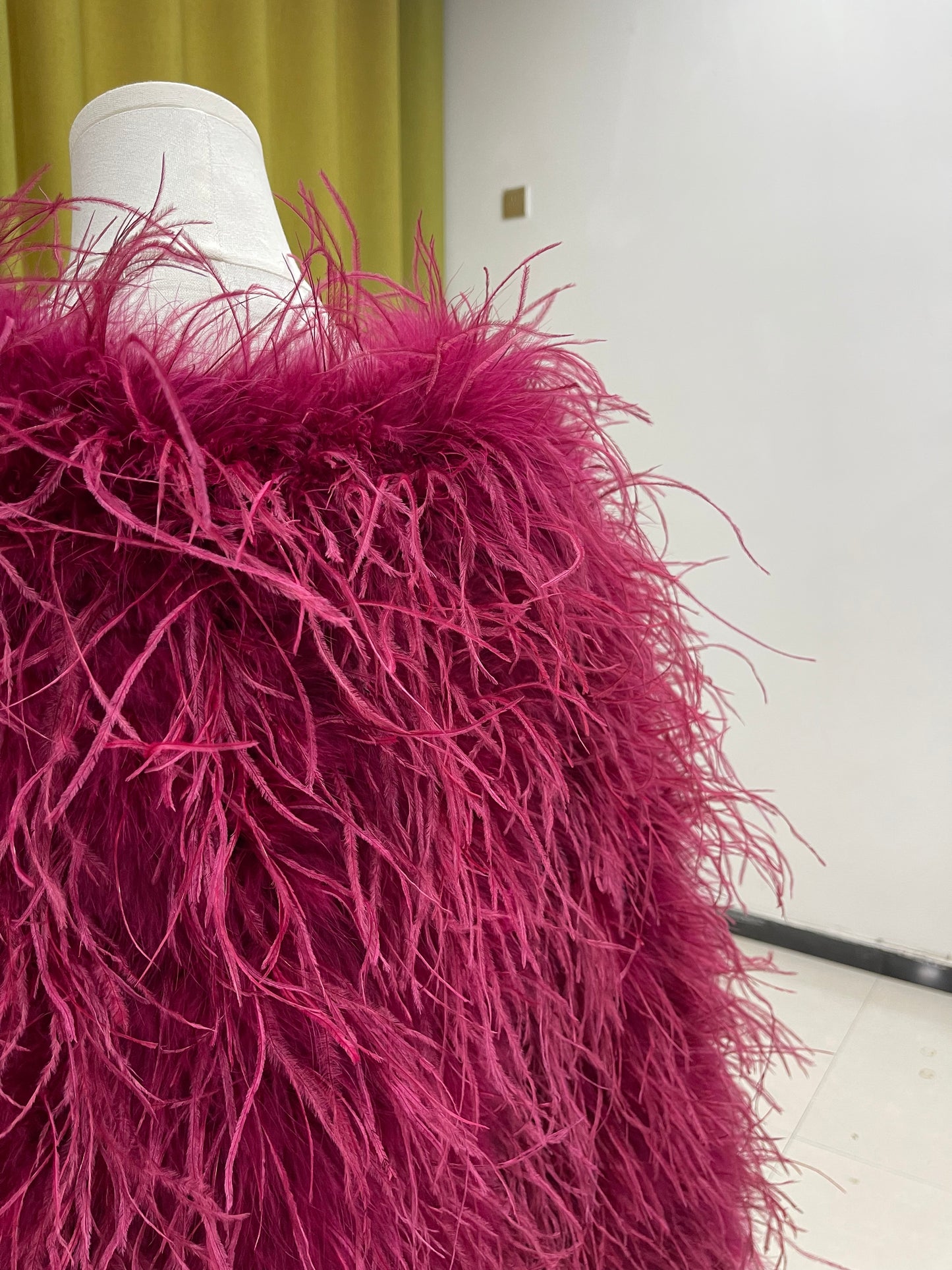 Ostrich feather cape, ostrich feather cloak, ostrich feather shawl, fur cape, ladies' party cape, feather coat, fur coat, wholesale, multiple colors