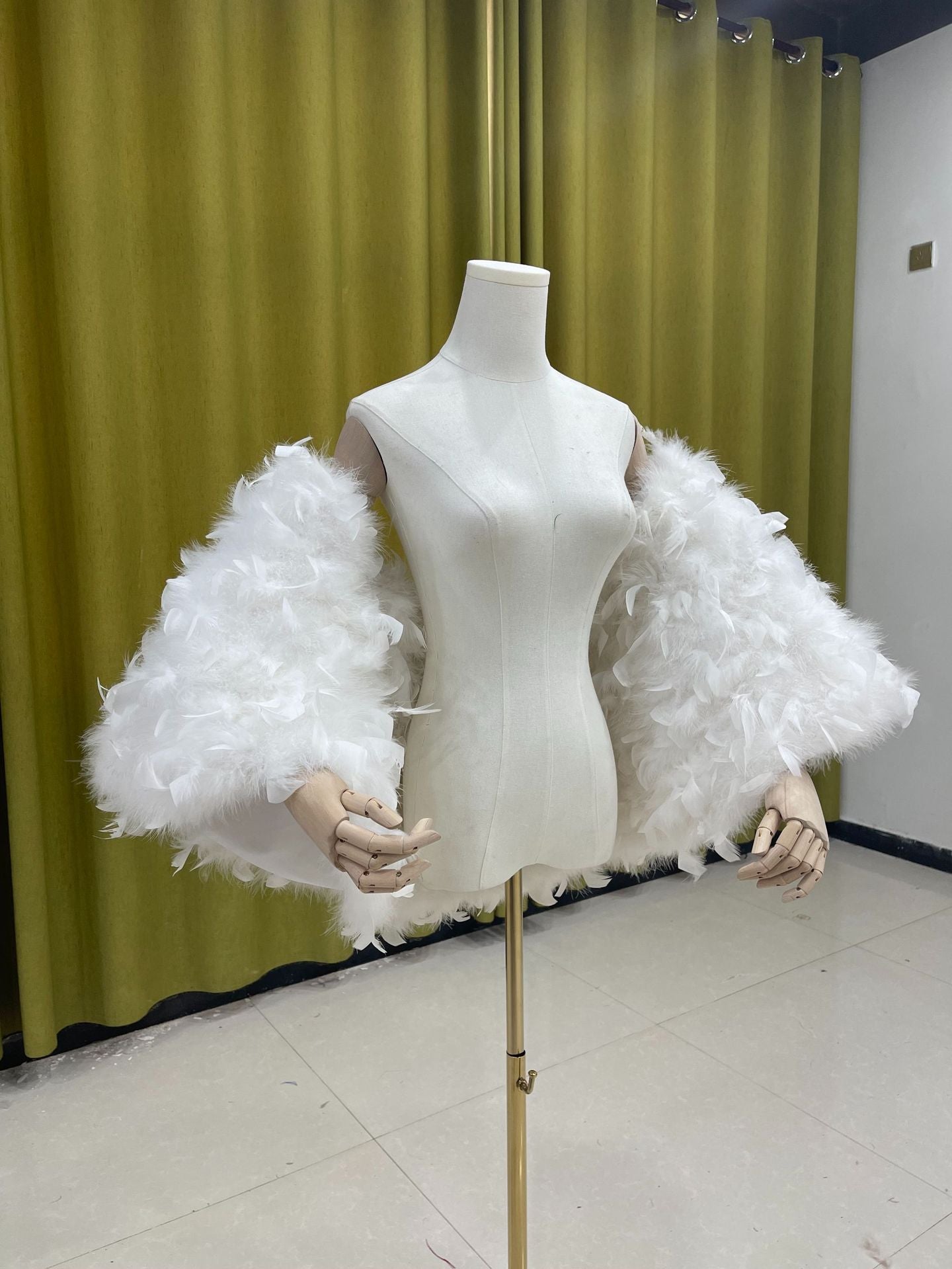 Feather shawl, ladies' trailing shawl, banquet dress shawl, evening party, cloak, turkey fur shawl, real fur