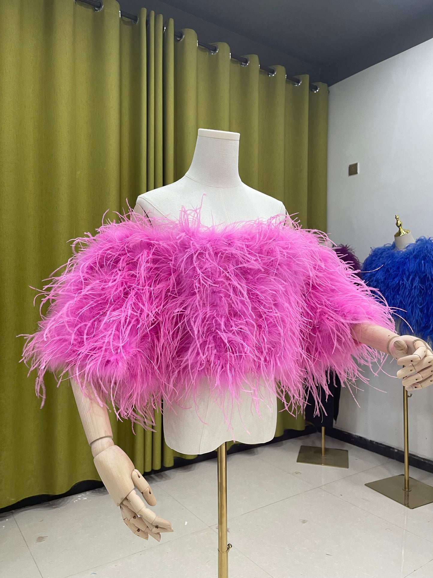 Off-shoulder tops, half sleeves, short sleeve tops, elastic bra, tube tops, sexy, summer, ladies, banquet, ostrich feather coat, handmade, clothing factory, wholesale, custom sizes available