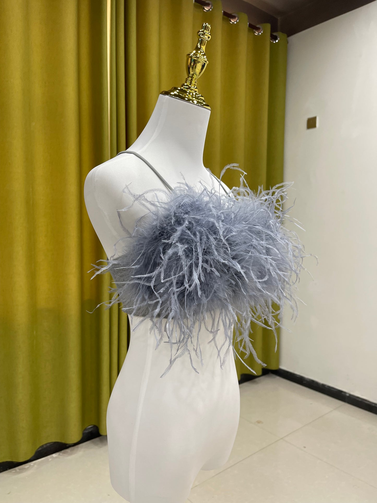 Ostrich feather bra, ostrich feather vest, ostrich feather chest wrap, backless sexy bra, women's beautiful back bra, outer wear bra vest, wholesale, clothing factory