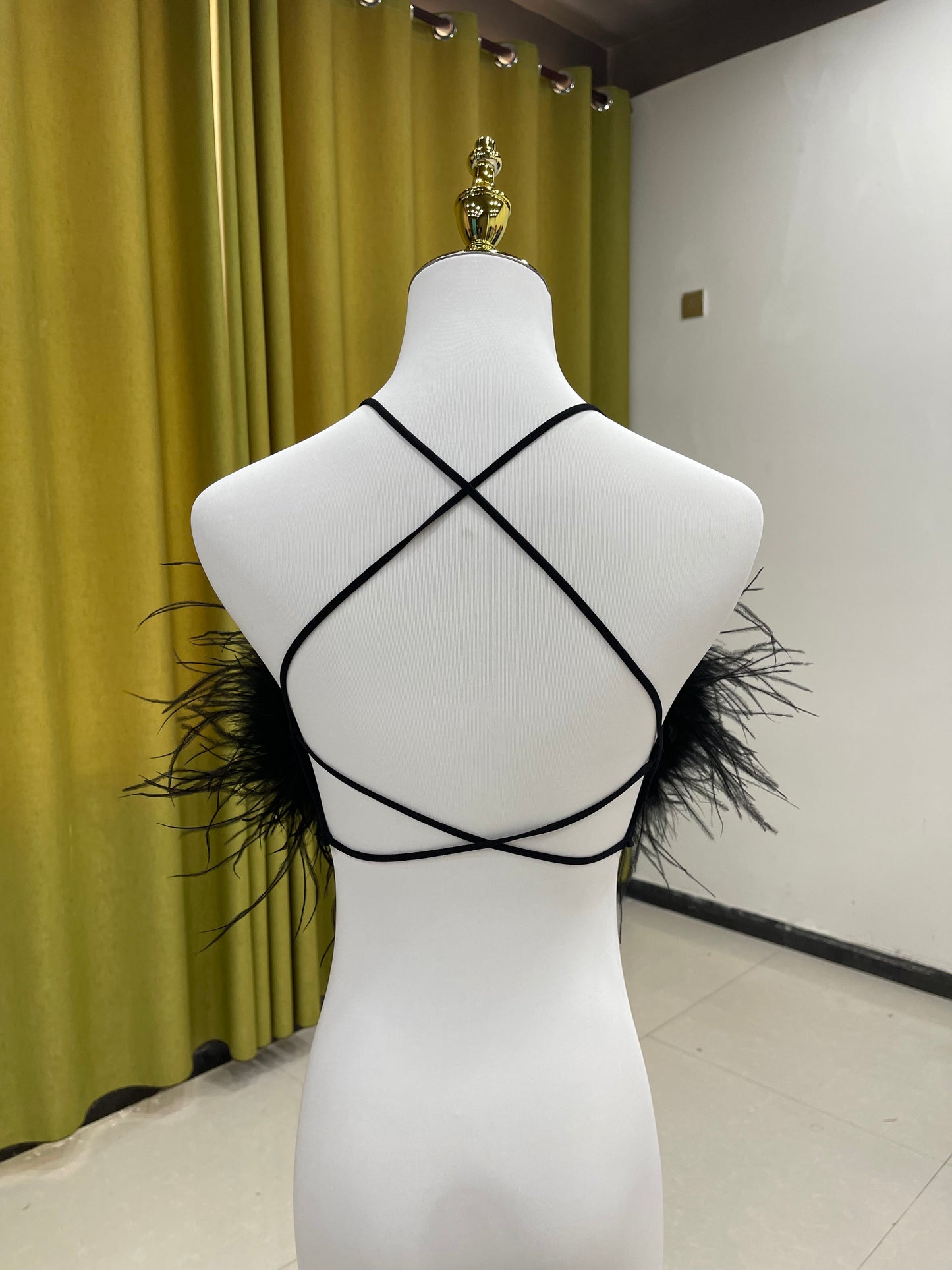 Ostrich feather bra, ostrich feather vest, ostrich feather chest wrap, backless sexy bra, women's beautiful back bra, outer wear bra vest, wholesale, clothing factory