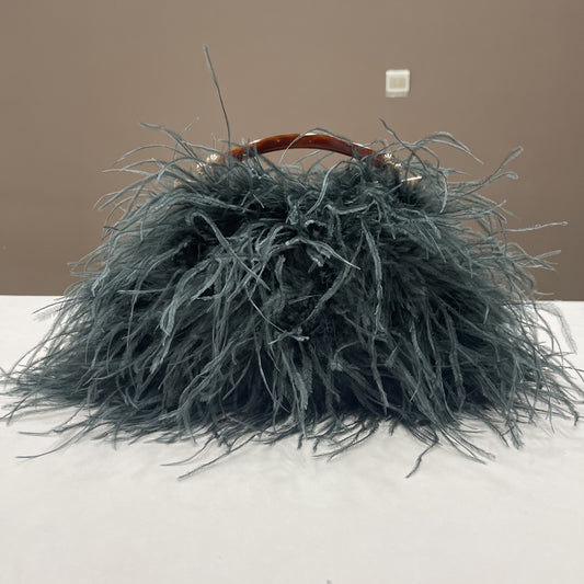 Women's handbags, ostrich feather bags, messenger bags, feather fur bags, party bags, real fur bags, handmade bags, wholesale, customizable, multiple colors, gold bracelet bags,