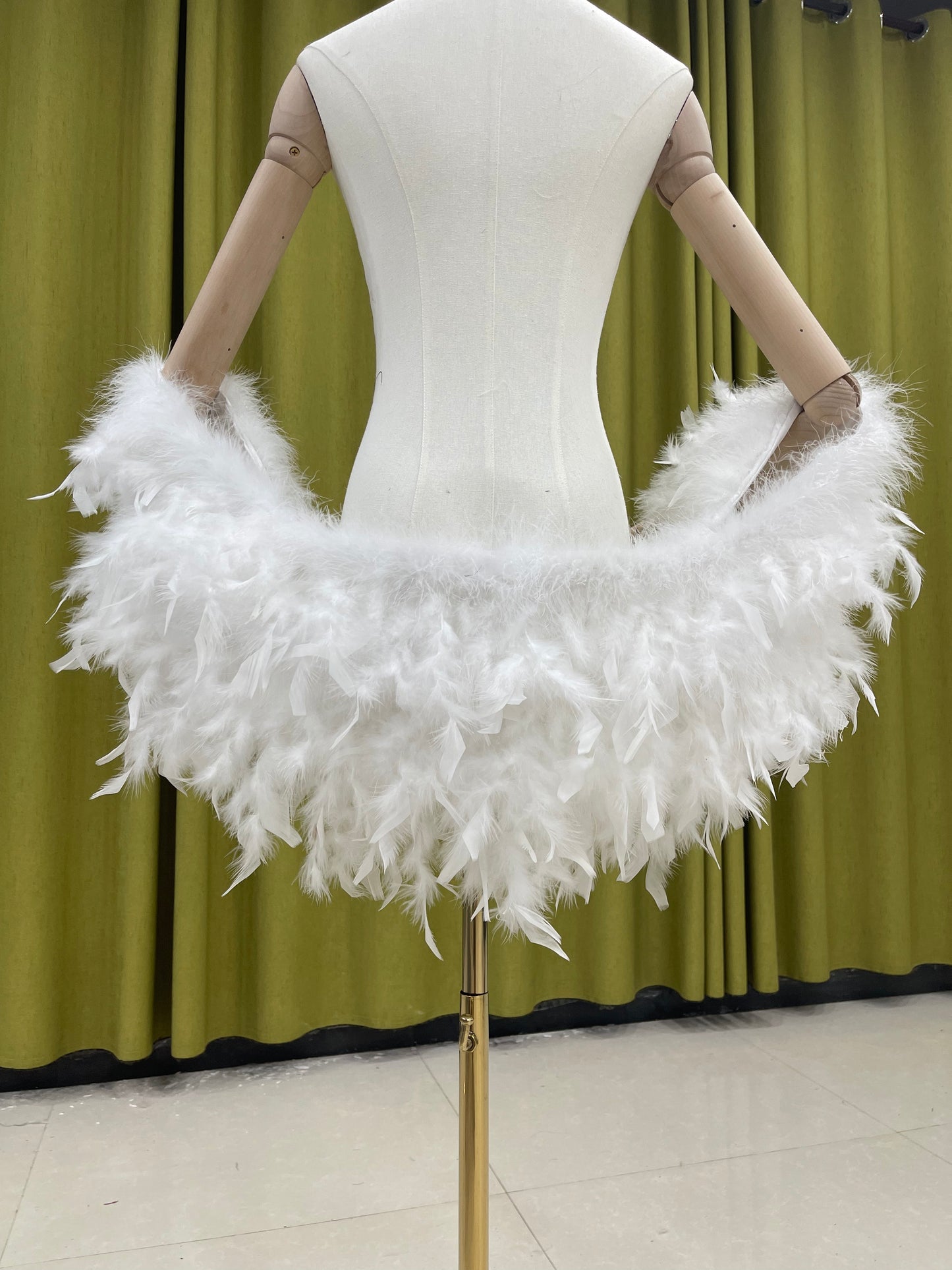 Party shawl, dress shawl, trailing shawl, turkey feathers, real feathers, dinner, wedding