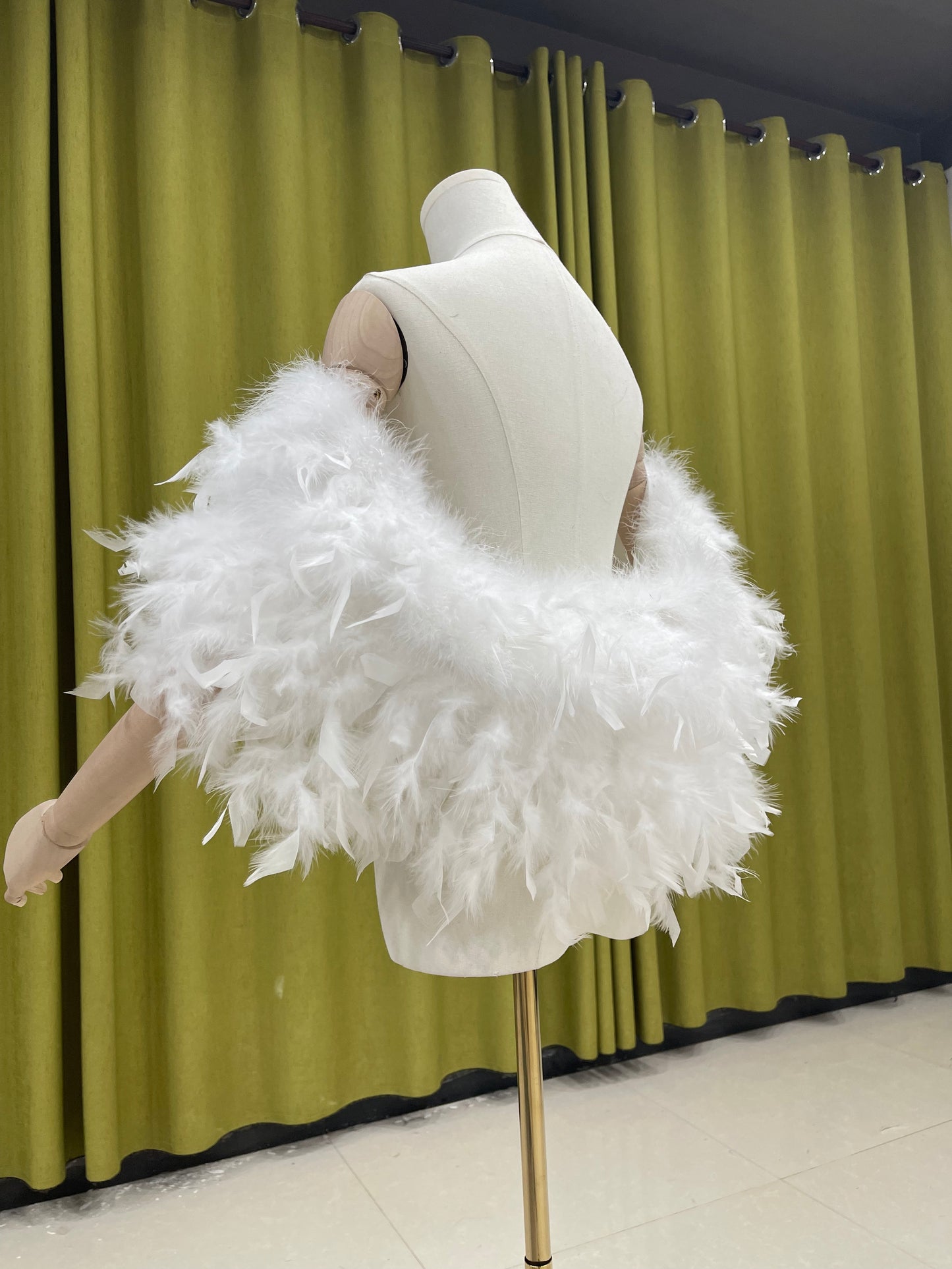 Party shawl, dress shawl, trailing shawl, turkey feathers, real feathers, dinner, wedding