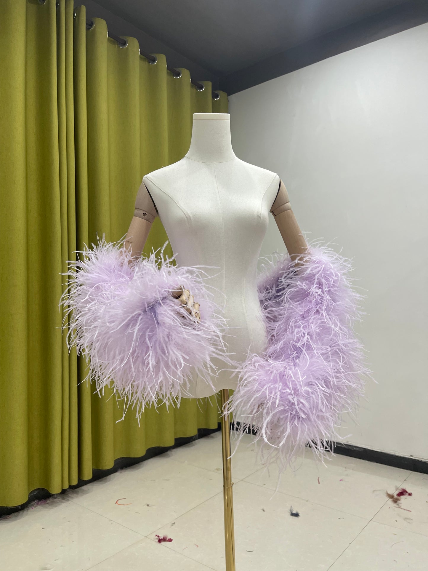 Handmade Natural Ostrich Feather Shawl Luxury Fluffy Cape 30 Colors Custom Wholesale 20-Year Factory Supply for Wedding Evening Party Dress,Shawl made of ostrich feathers